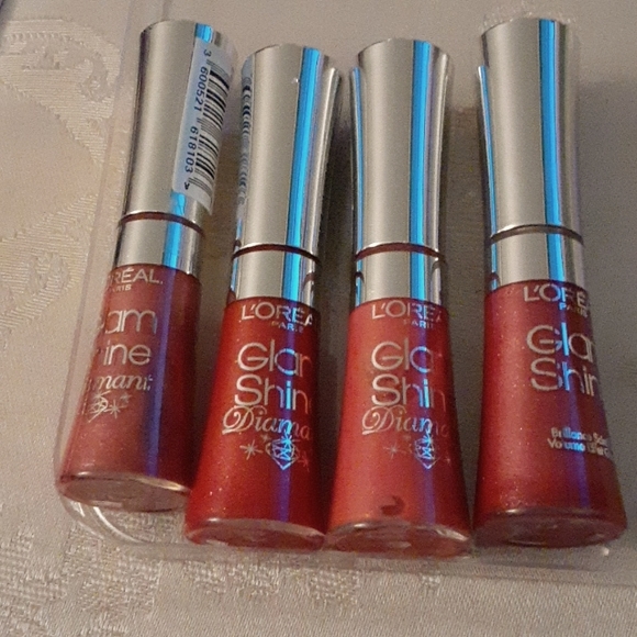 NEW *RARE* L'Oreal Glam Shine Diamant Volumizing Lip Color - Your Choice - Picture 2 of 6